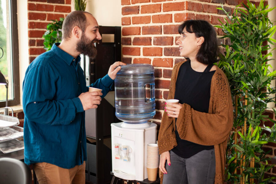 Zéro plastique au bureau : comment les fontaines à eau changent la donne